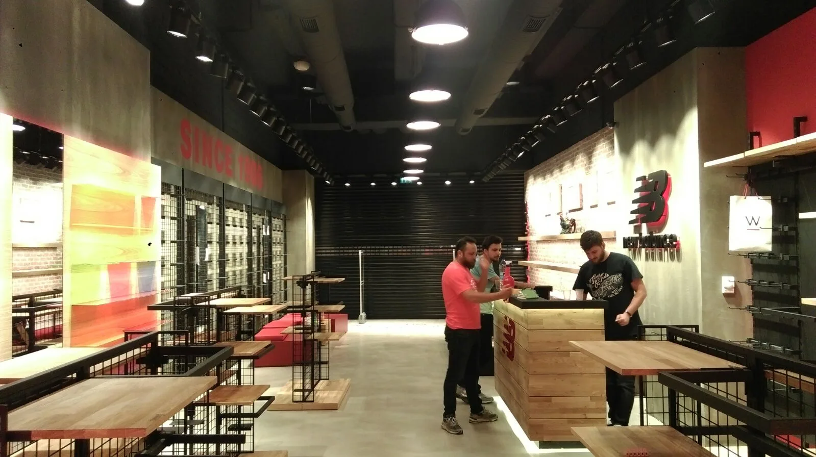 New Balance Konsept Mağaza